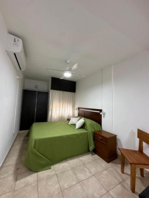Duplex enfrente al hospital Masvernat con estacionamiento